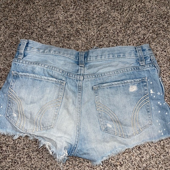 Hollister Jean shorts - Picture 2 of 3